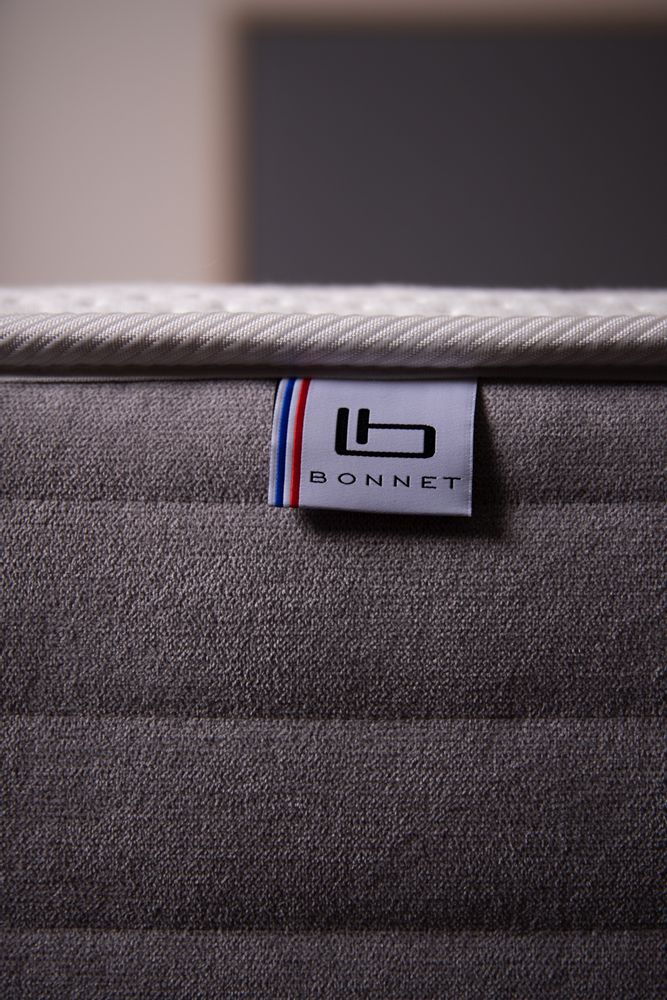 Hotel bedding - Aqua mattress - BONNET MANUFACTURE DE LITERIE