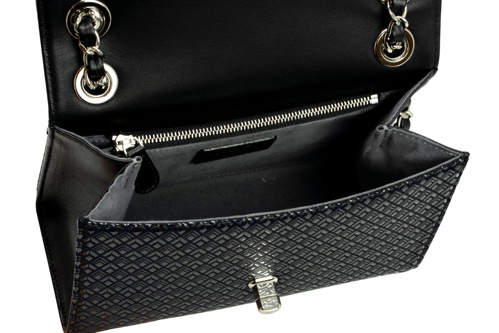 Bags and totes - W chain shoulder bad - Made of lacquer finished Deer and Cow skin leather - INDEN EST.1582