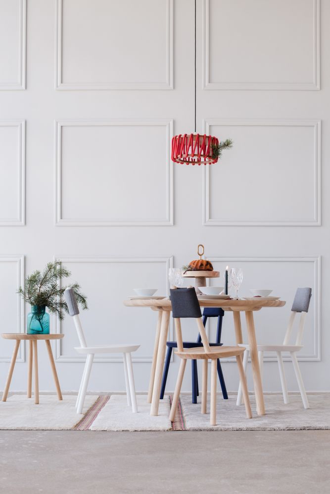 Dining Tables - Naïve Dining Table, Round - EMKO