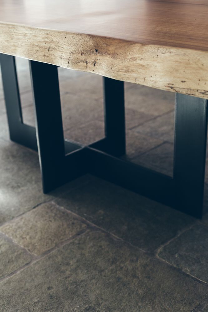 Dining Tables - WOOD CENITZ TABLE. - BLUNT