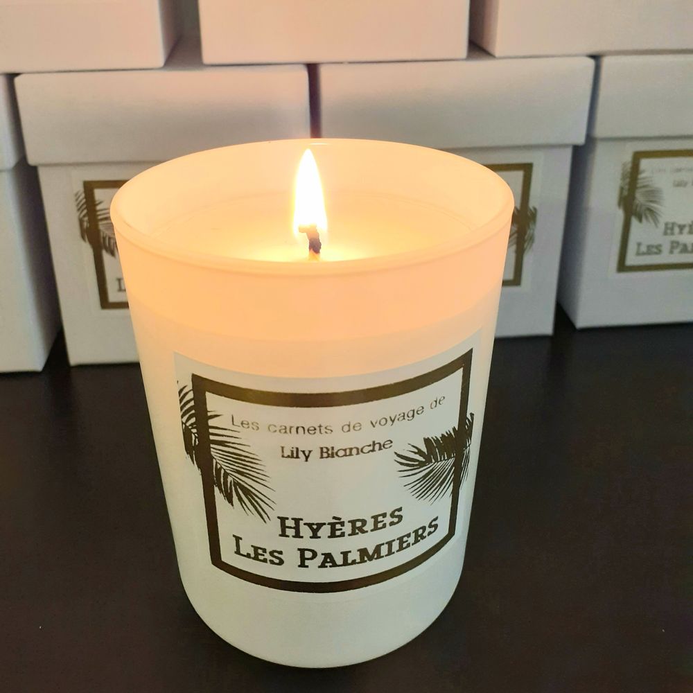 Bougies - BOUGIE HYERES LES PALMIERS - LILY BLANCHE