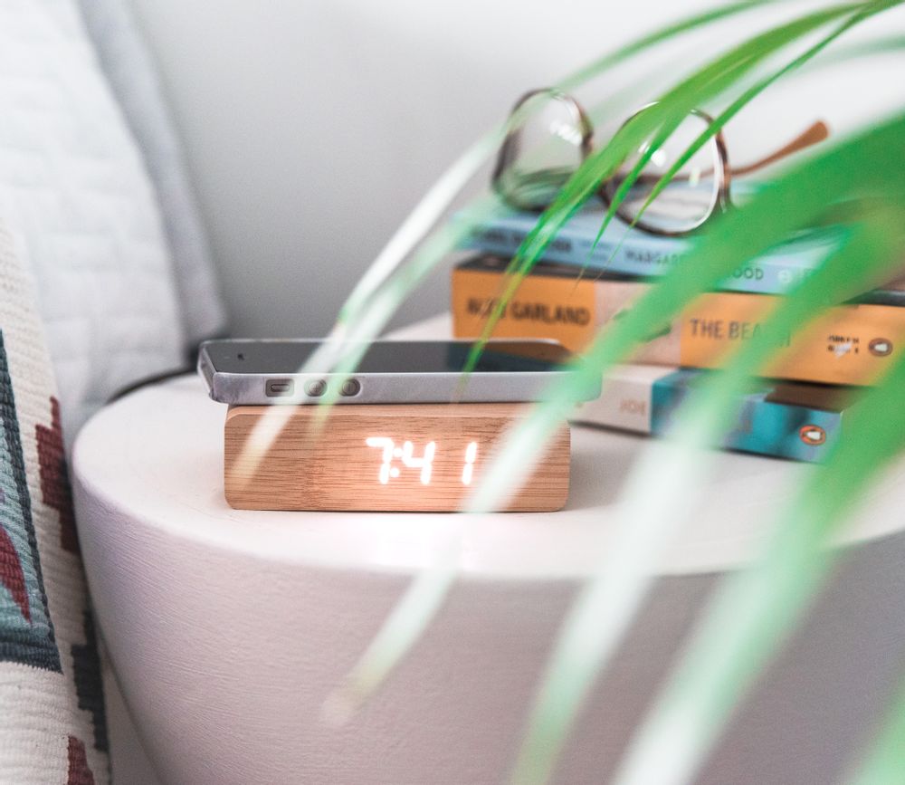 Clocks - ALARM CLOCK CHARGER - FISURA