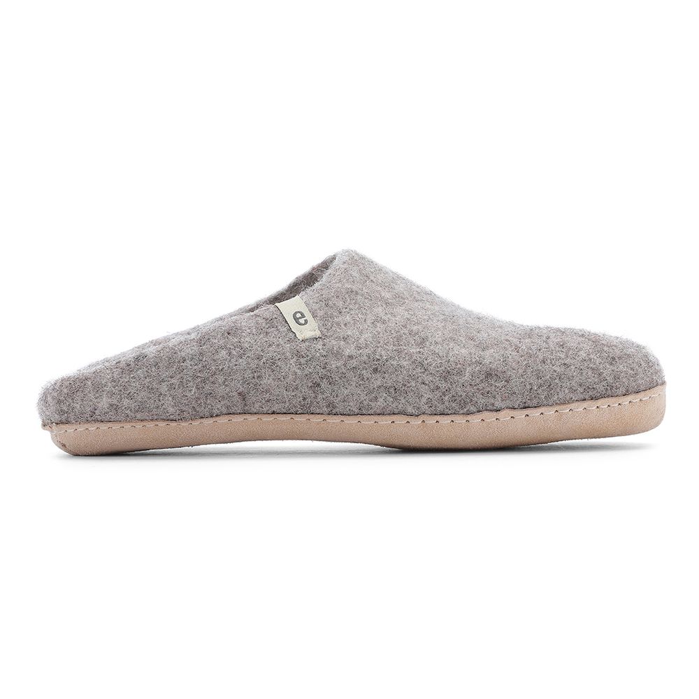 Socks - Slippers made of wool– Fair Trade – Handmade – Danish design – Made in Nepal - EGOS COPENHAGEN