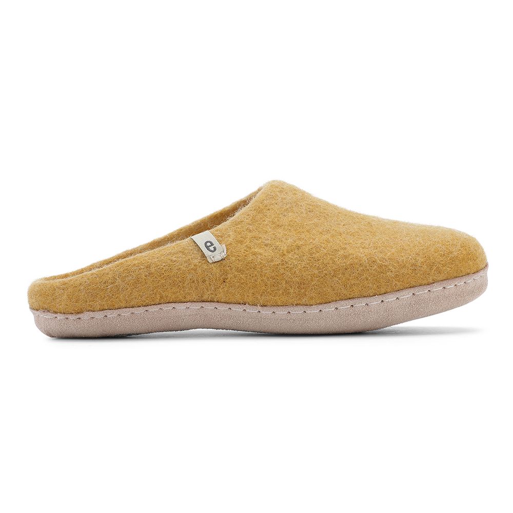 Socks - Slippers made of wool– Fair Trade – Handmade – Danish design – Made in Nepal - EGOS COPENHAGEN