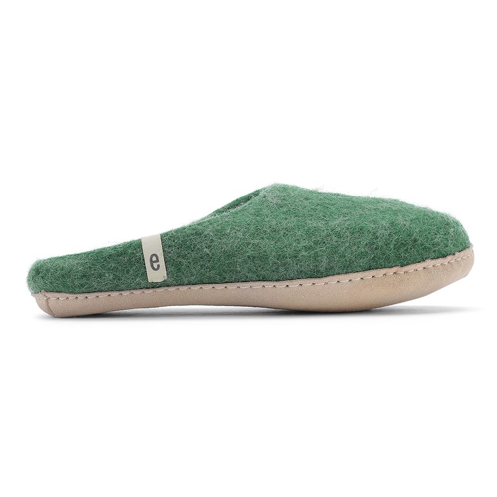 Socks - Slippers made of wool– Fair Trade – Handmade – Danish design – Made in Nepal - EGOS COPENHAGEN