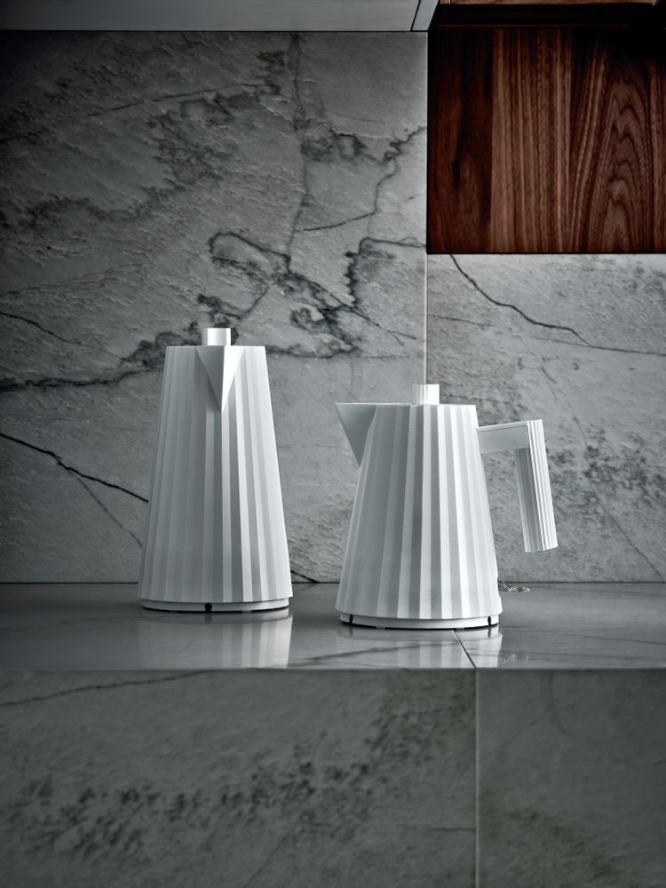 Small household appliances - Plissé Electric kettle - ALESSI