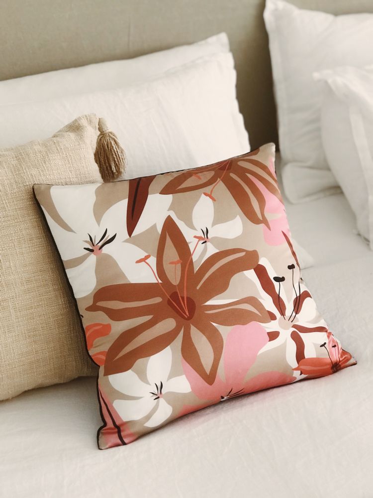 Fabric cushions - DALILA silk cushion - MY FRIEND PACO