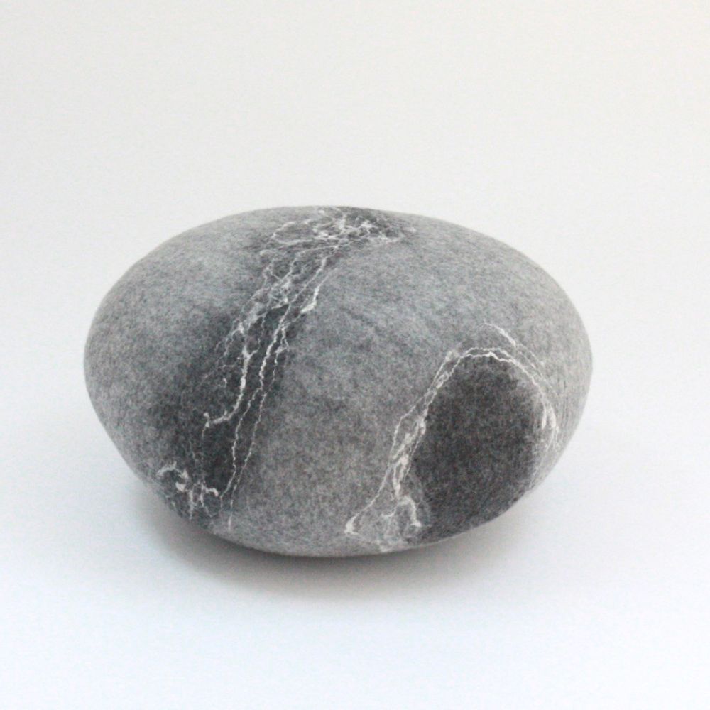 Cushions - Felt wool floor cushion, Pierre collection - KAYU
