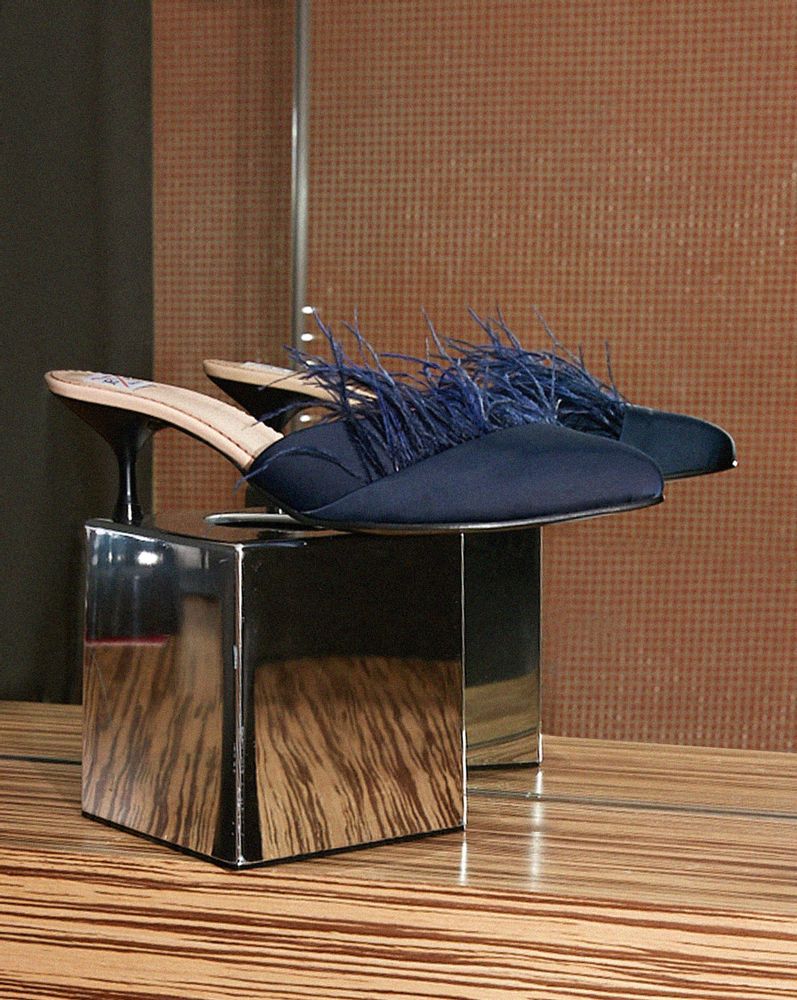 Shoes - Women's Heels Mules with feathers - RXBSHOES
