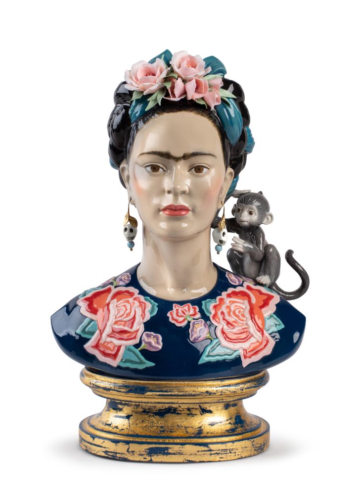 Sculptures, statuettes and miniatures - Frida Kahlo (Blue) - Lladró Limited Edition Handmade Porcelain - LLADRÓ