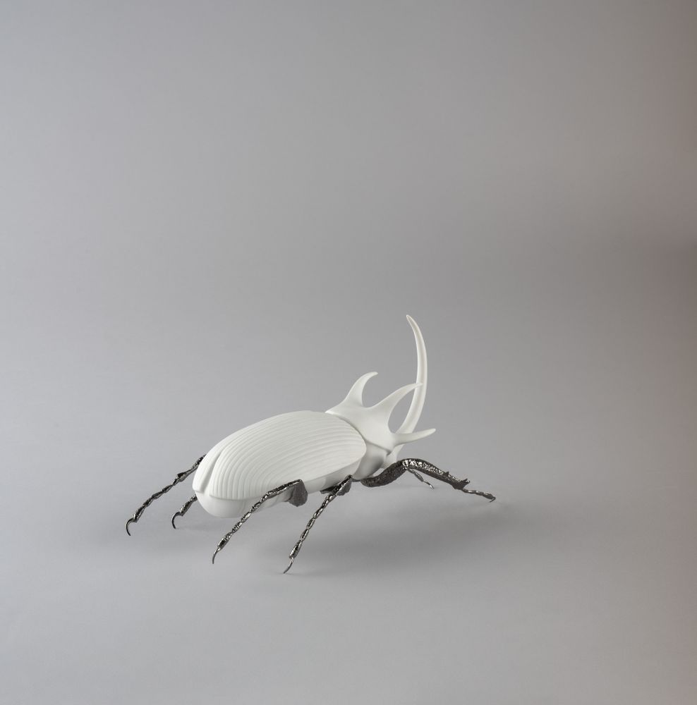 Sculptures, statuettes and miniatures - Awesome Insects Collection - White edition Lladró Handmade Porcelain - LLADRÓ