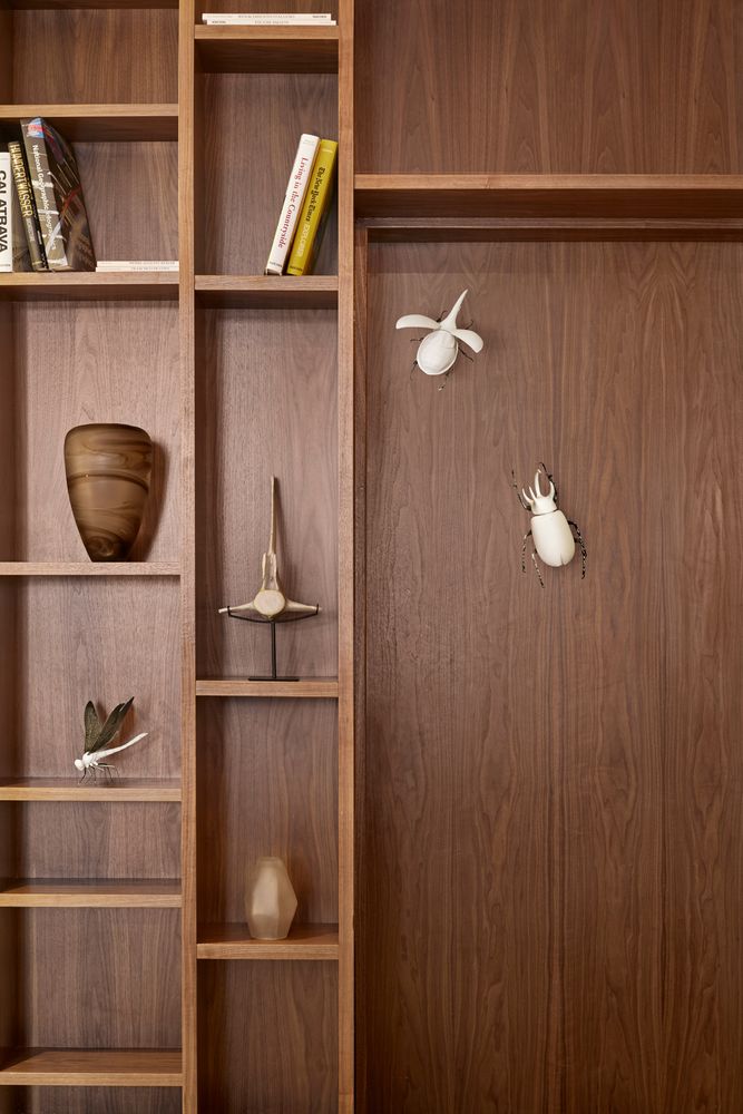 Sculptures, statuettes and miniatures - Awesome Insects Collection - White edition Lladró Handmade Porcelain - LLADRÓ