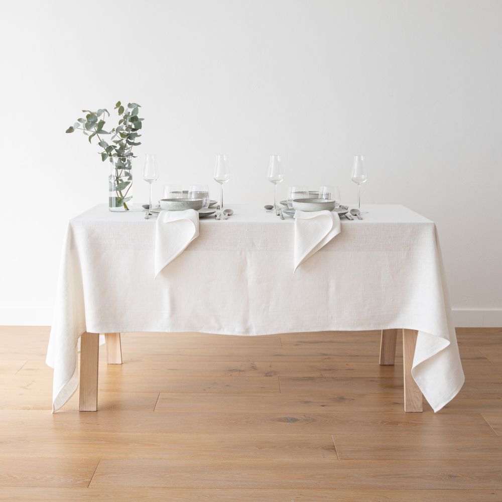 Table linen - LinenMe Lara Tablecloth and Napkins - LINENME