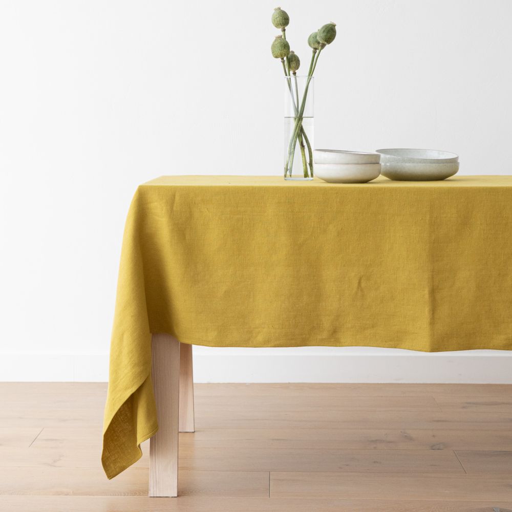 Table linen - LinenMe Lara Tablecloth and Napkins - LINENME