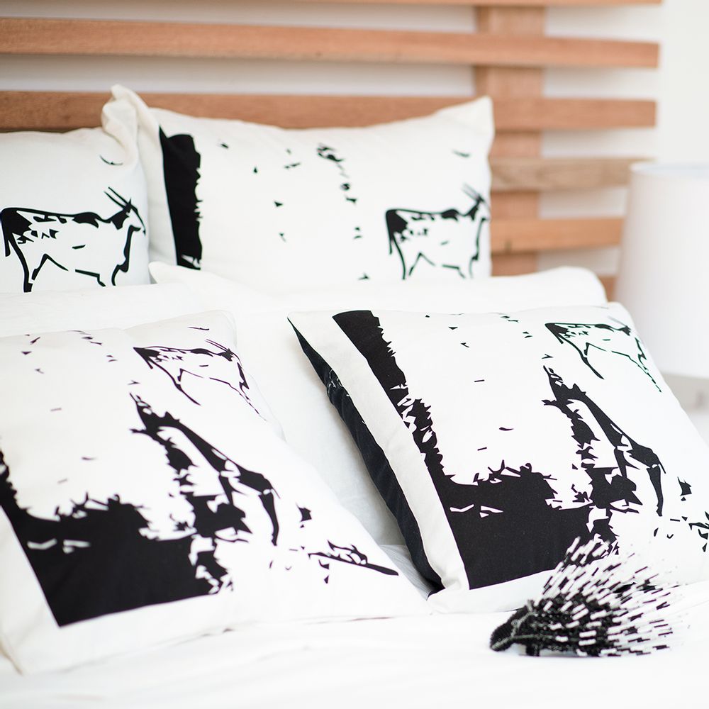 Coussins textile - COUSSIN ANTILOPE TSODILO - SOMETHING SINCERE
