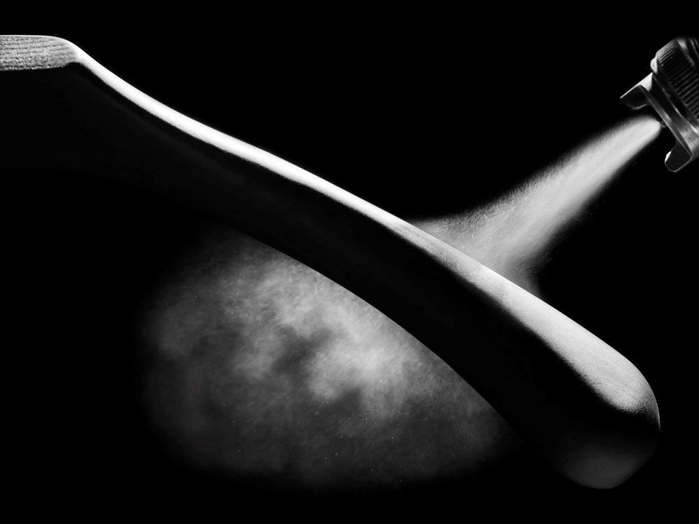 Customizable objects - Custom Wooden Hangers - Elegance Collection - AUTHENTIQUES PARIS