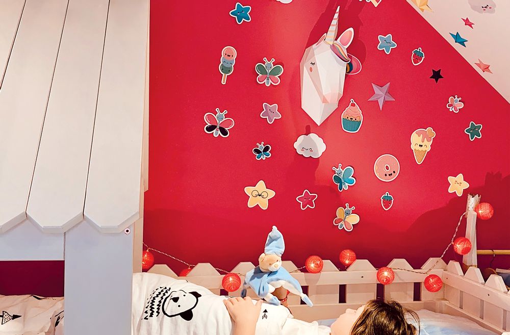 Other wall decoration - Paper Decoration - “Easy Peasy” Unicorn Trophy - AGENT PAPER