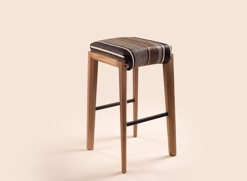 Stools - Vueltiaá Stool  - DESIGN ROOM COLOMBIA