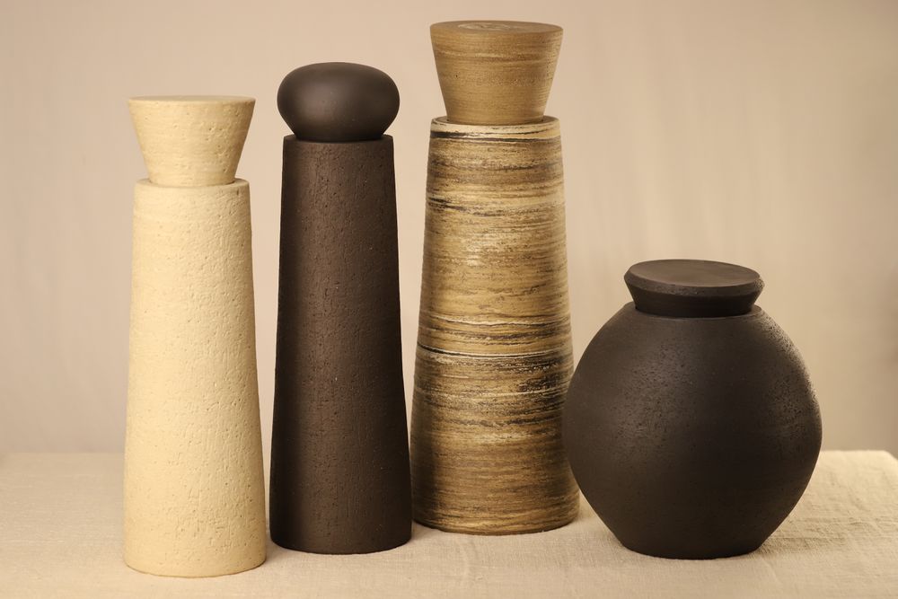 Decorative objects - Decorative Round Pots - CERÂMICA ROSA MARIA