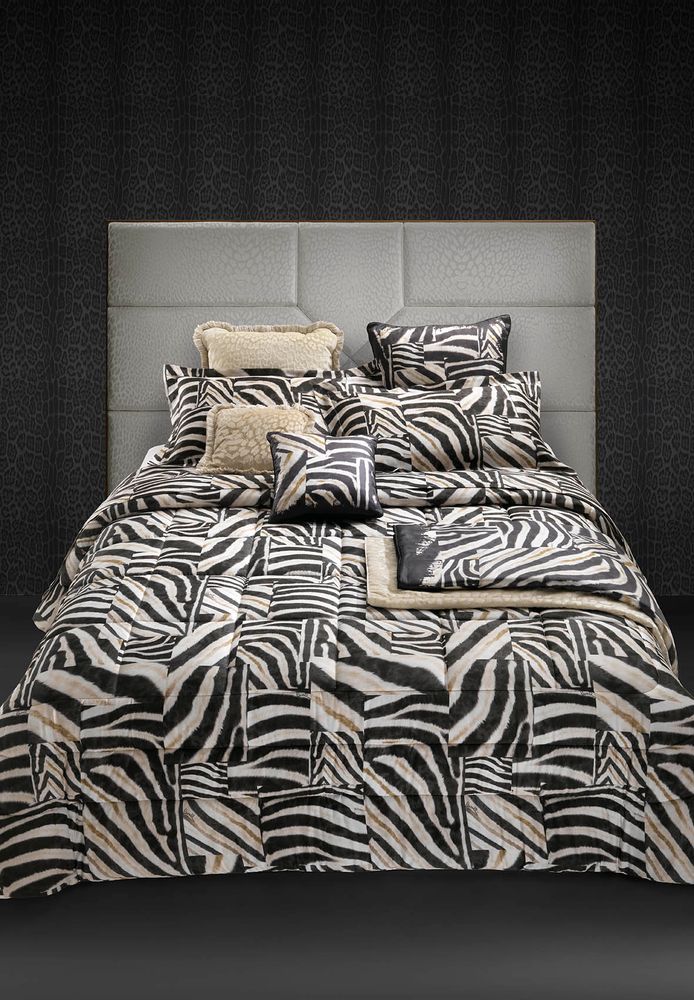 Linge de lit - ROBERTO CAVALLI FW 2021 COLLECTION Parure de lit - ROBERTO CAVALLI HOME LINEN