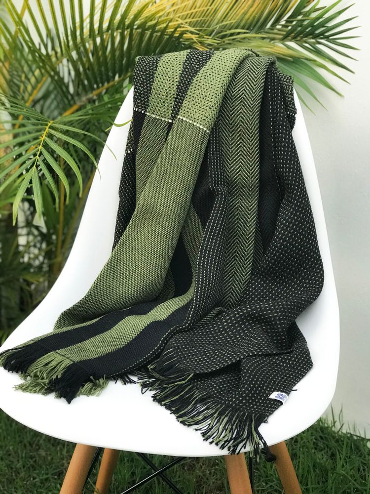 Unique pieces - Plaid BELLA - T'RU SUSTAINABLE HANDMADE