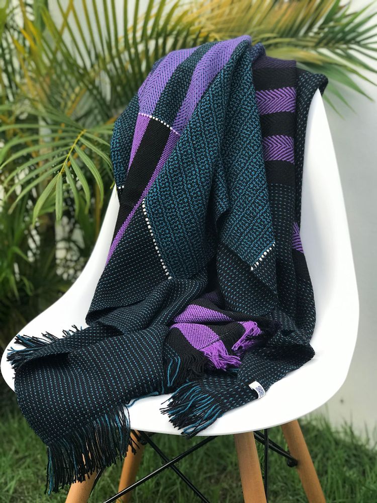 Unique pieces - Plaid BELLA - T'RU SUSTAINABLE HANDMADE