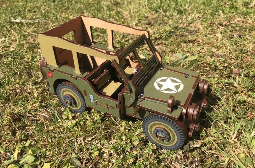Objets de décoration - Décoration en bois - Décapotable et Voiture militaire - AGENT PAPER