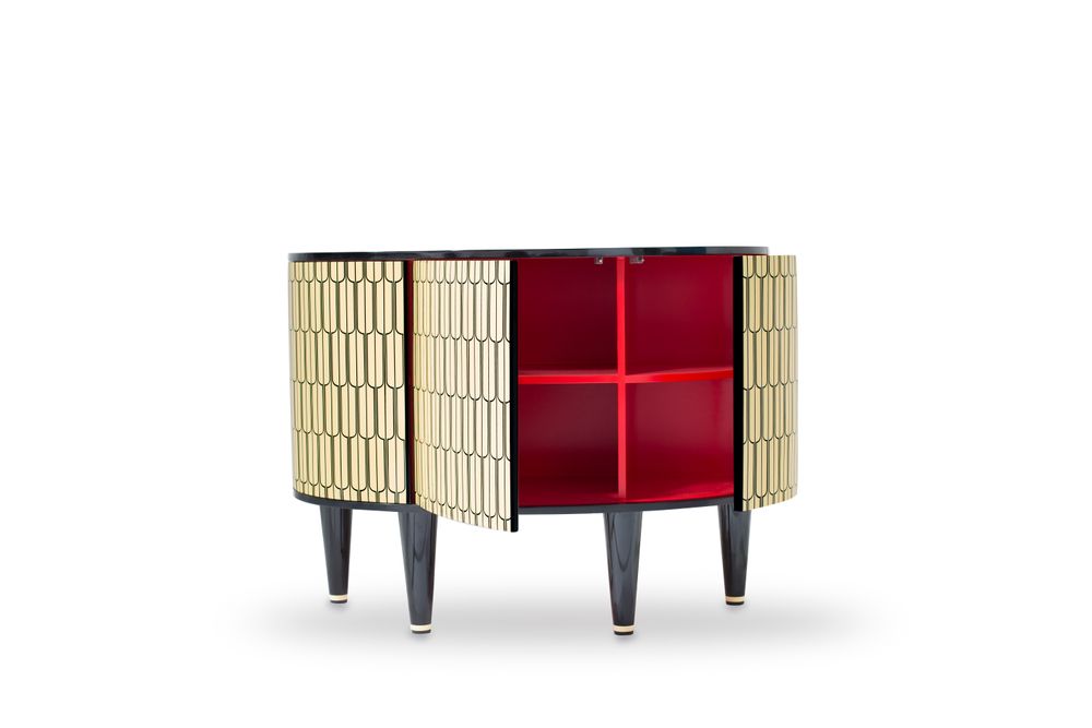 Console table - The Sheik Cabinet - SCARLET SPLENDOUR