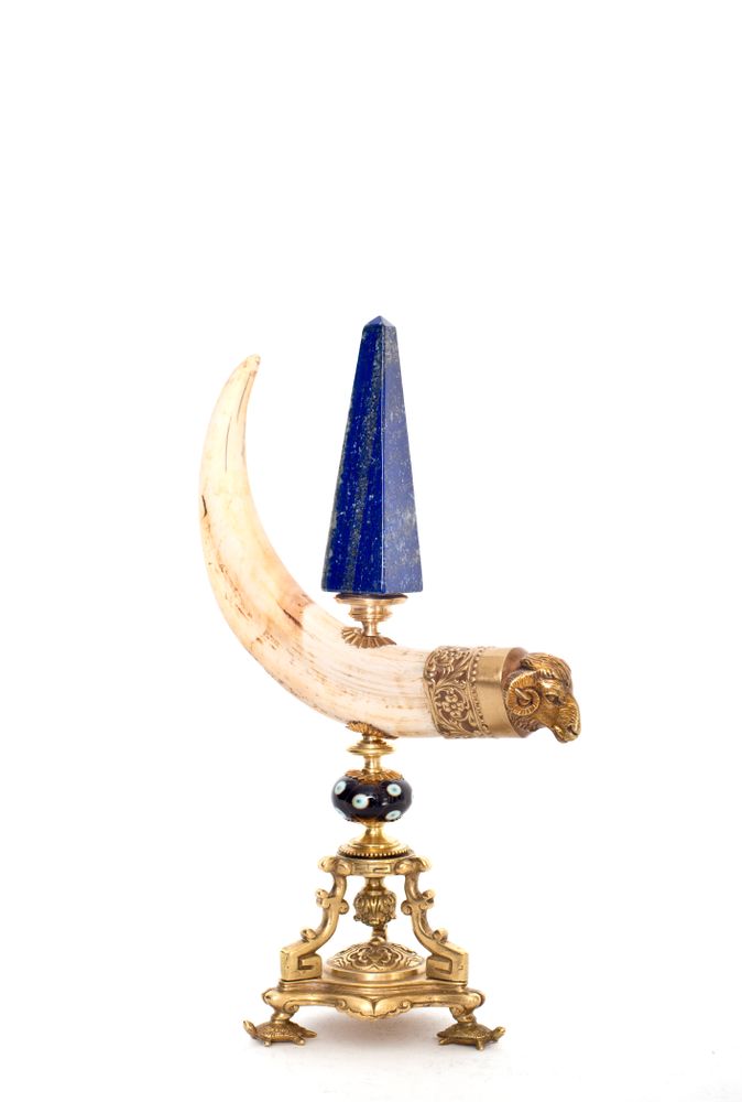 Unique pieces - Unique Art Piece Warthog Tooth, Rock Crystal Obelisk - DUPONT BERLIN