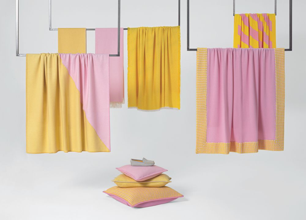 Homewear - Throw "Bic" Yellow&Pink - MASSERANO CASHMERE