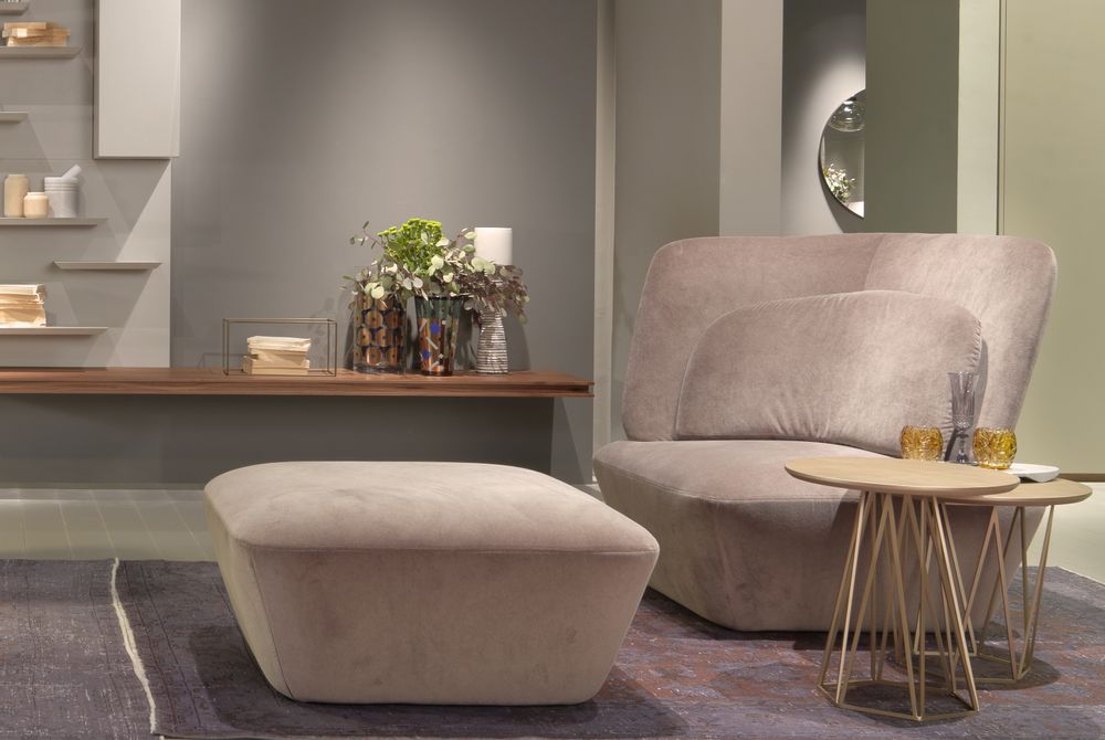 Lounge chairs for hospitalities & contracts - SOHO seating collection - EMMEBI HOME ITALIAN STYLE