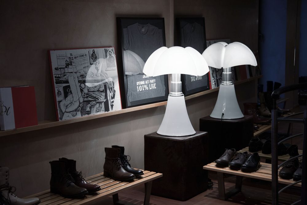 Lampes de table - PIPISTRELLO 4.0 LED DYNAMIQUE - LAMPE DE TABLE - MARTINELLI LUCE