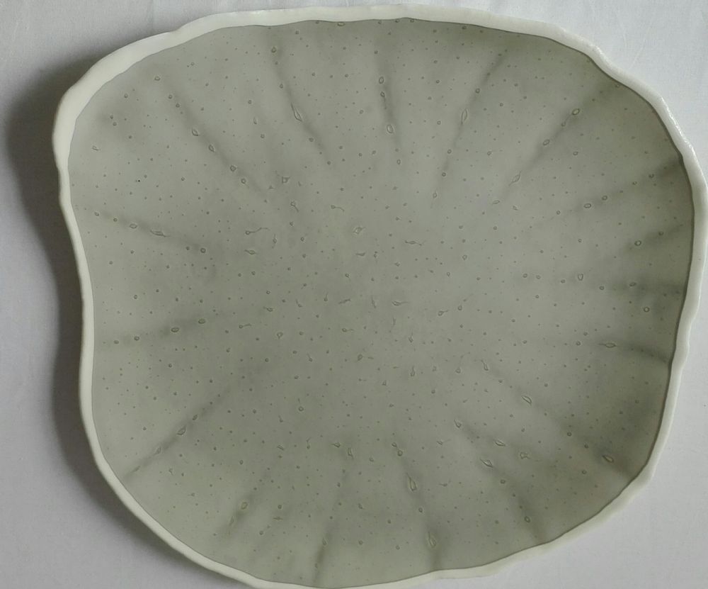 Platter and bowls - "Avorio" Concave plate Ø46cm - VETROFUSO DI DANIELA POLETTI