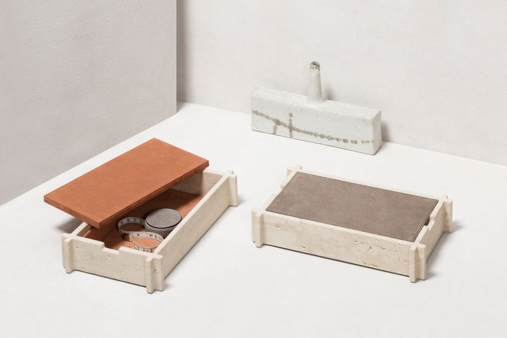Objets design - STRUCTURA VIDE-POCHES ET BOÎTES EN MARBRE / MARBRE & CUIR - GIOBAGNARA