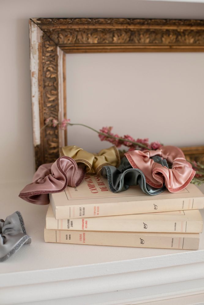 Accessoires cheveux - Chouchou en satin de soie OCEANE - VALÉRIE VALENTINE