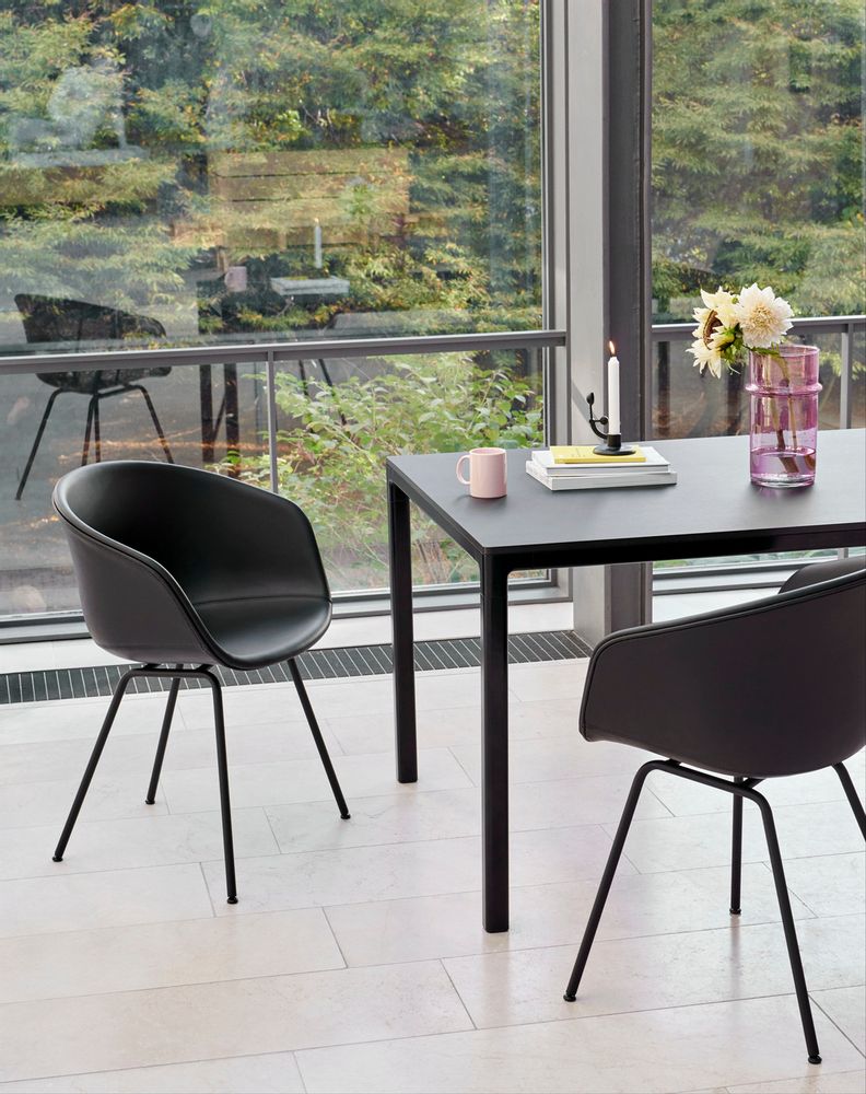 Office seating - Collection About a Chair (AAC) - HAY