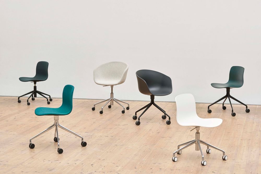 Office seating - Collection About a Chair (AAC) - HAY