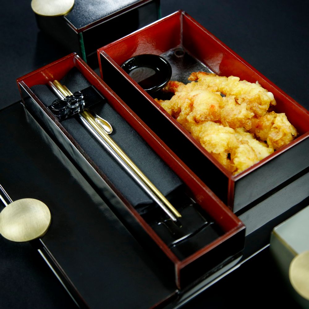 Caskets and boxes - Small rectangular bento box, black and red - MYGLASSSTUDIO