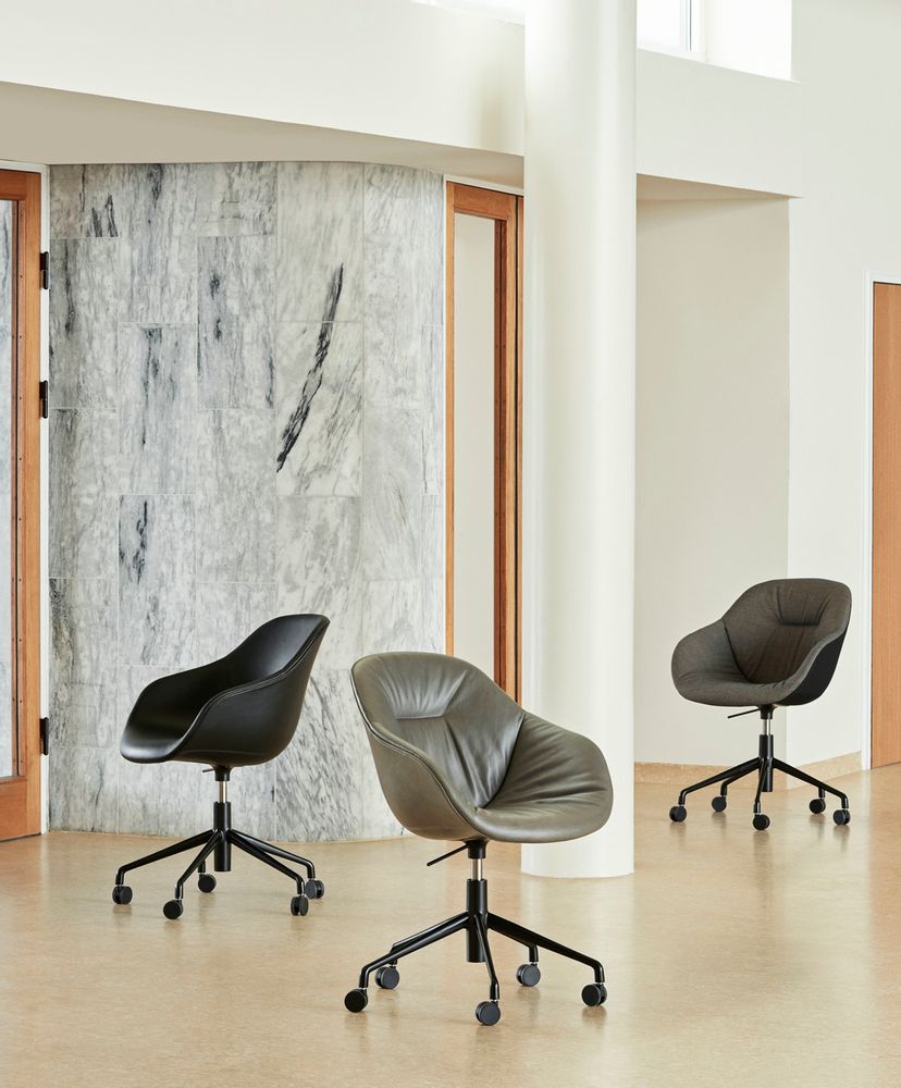 Office seating - Collection About a Chair 100 (AAC) - HAY
