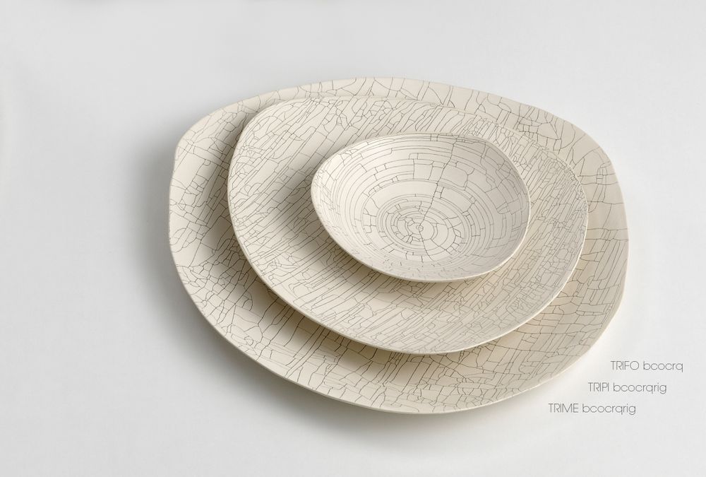 Design objects - MEDIUM TRIANGOLO - ceramic centerpiece - RINA MENARDI