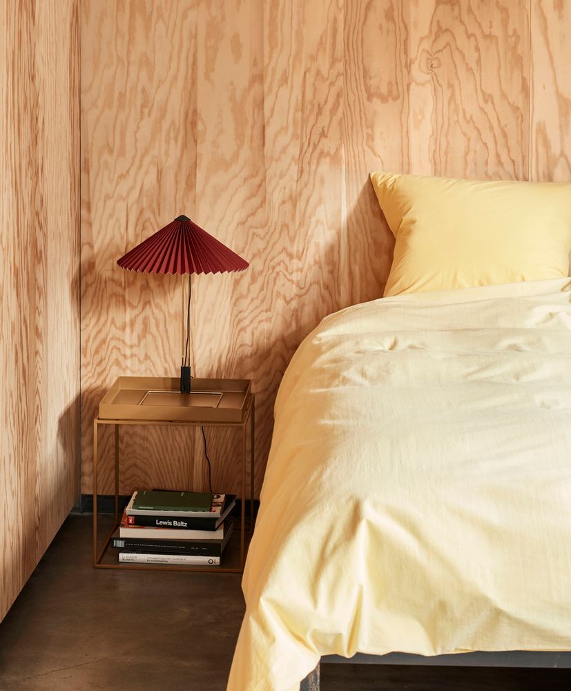 Office furniture and storage - Matin table lamp - HAY