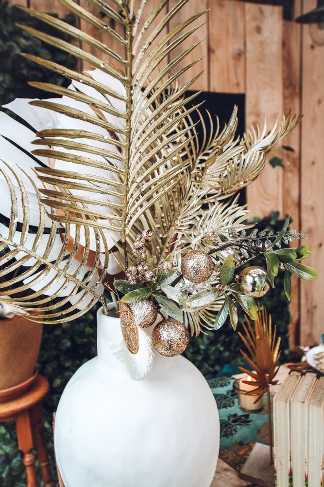 Christmas table settings - Christmas Wonders - LA MAISON ARTYFETES