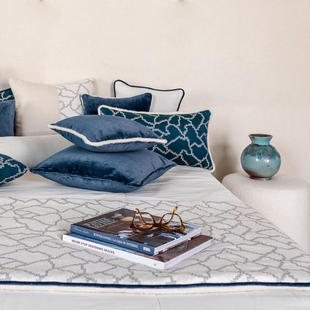 Coussins - Alpine Interiors - Tissus et coussins - L'OPIFICIO