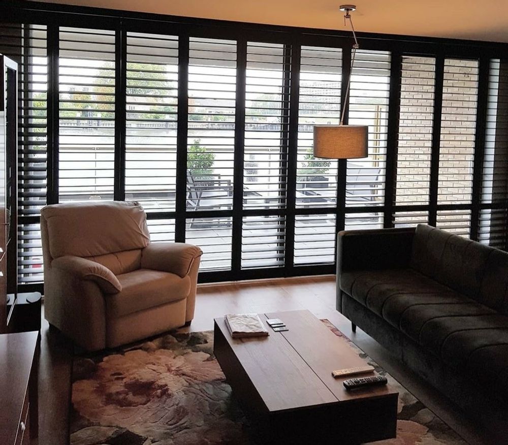 Windows - JASNO SHUTTERS - Interior shutter with adjustable blinds for the living room - JASNO
