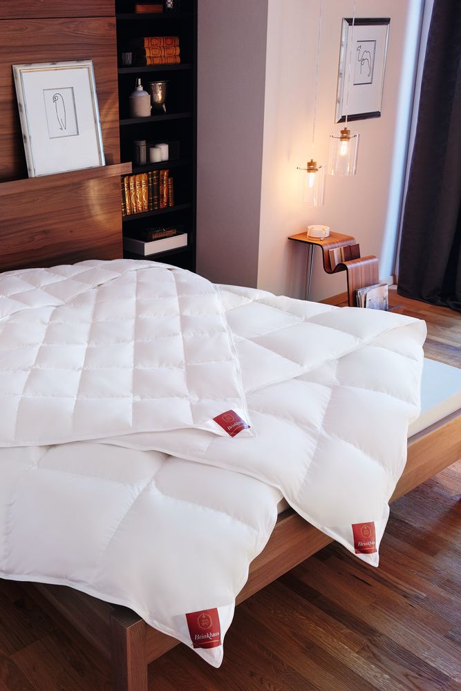 Comforters and pillows - CARAT Box-Stitch Duvet (Goose Down) - BRINKHAUS