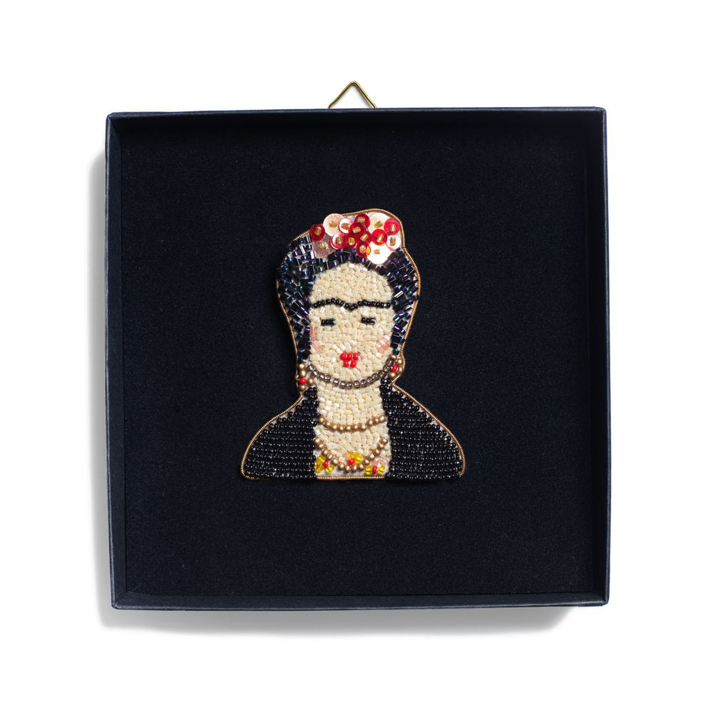 Jewelry - Frida Kahlo handmade beaded brooch - HELLEN VAN BERKEL HEARTMADE PRINTS