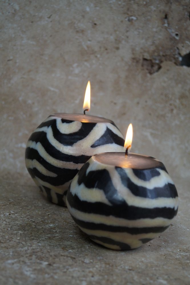Gifts - ZEBRA SWAZIPOT BALL CANDLE - KANDHELA