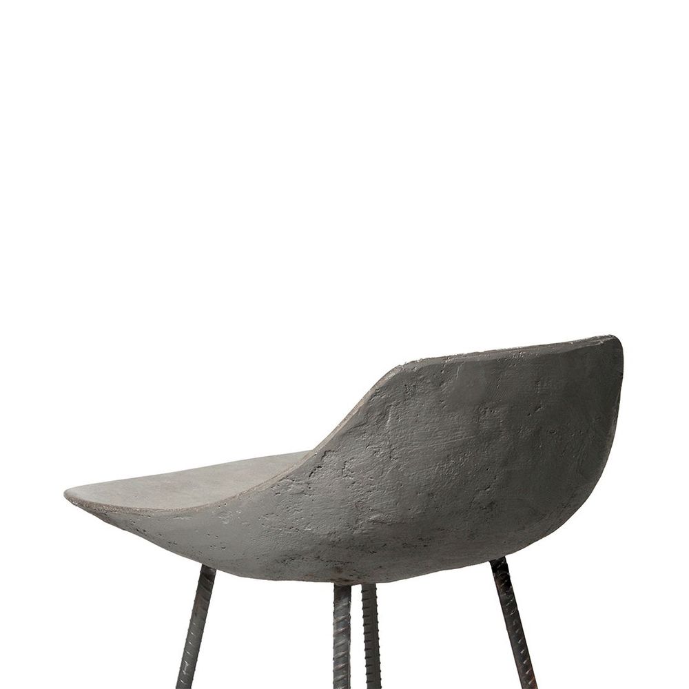 Chaises pour collectivités - hauteville - Chaise de bar en béton - LYON BÉTON