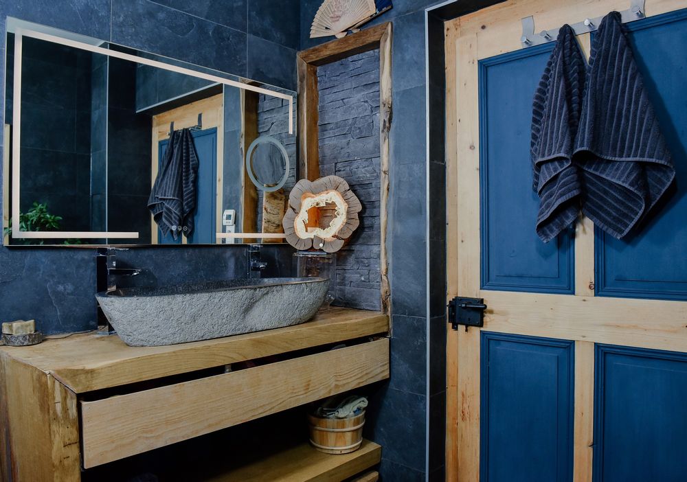 Lampes à poser - Anneau bois naturel en vague. bois, verre, lumière 40cm - ARANGO