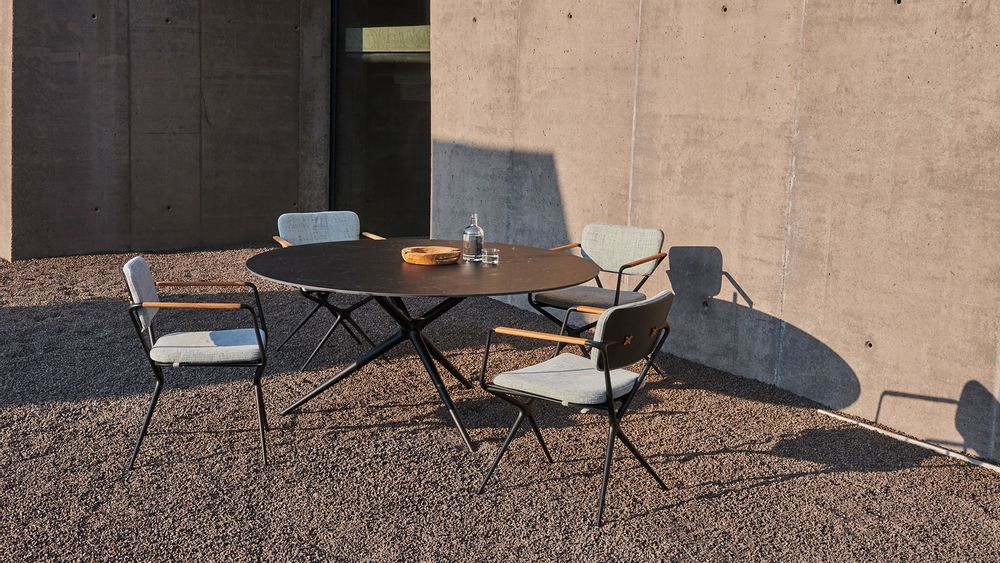 Dining Tables - Exes Table - ROYAL BOTANIA